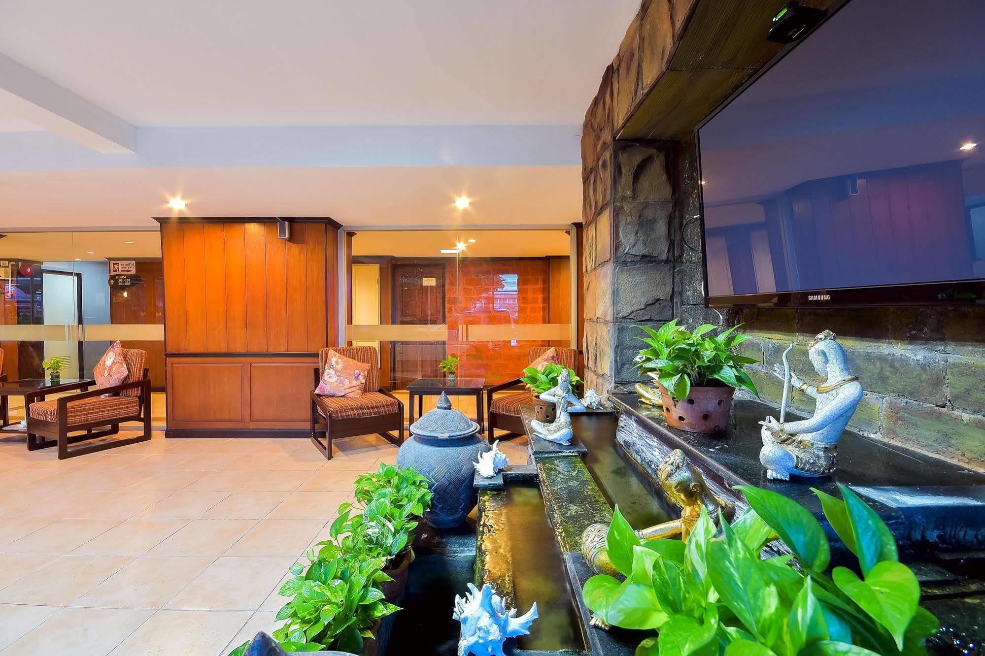 Season Palace Huahin Hotel Cha-Am Exterior photo